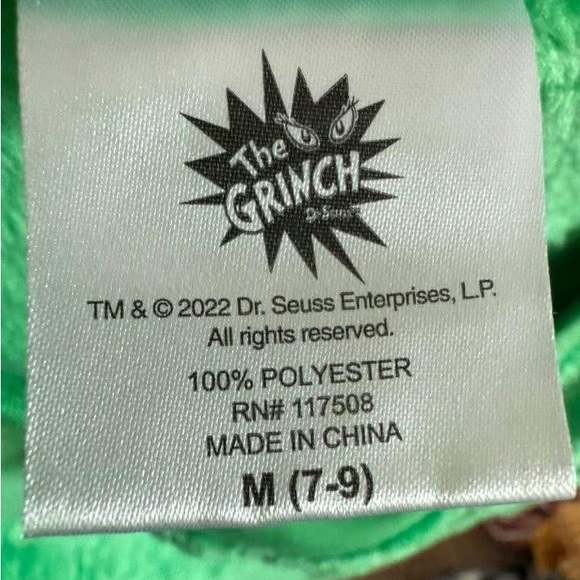 Women’s Grinch Sweatshirt - Picture 4 of 4